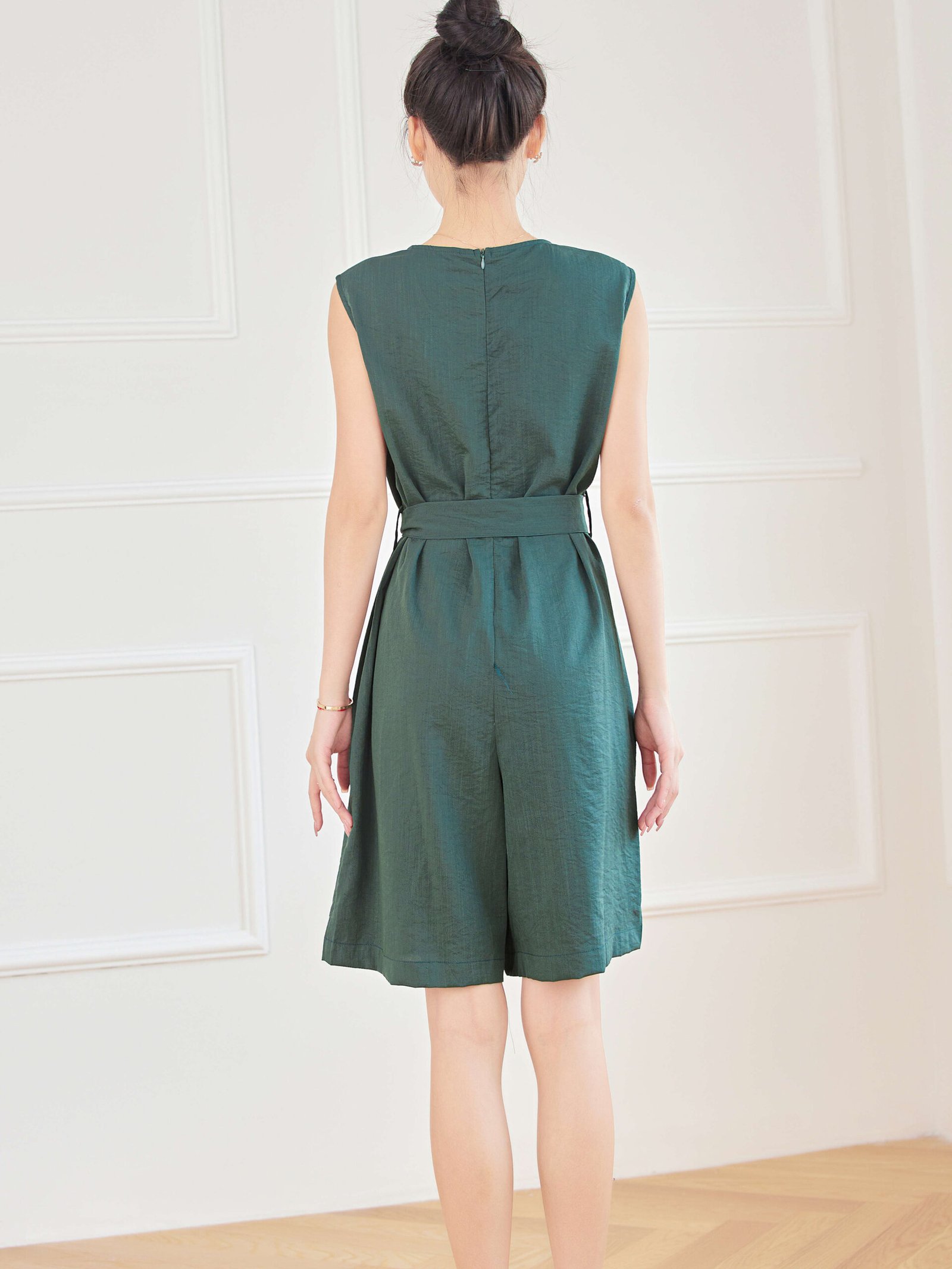 Eyouth 1748 Women Sleeveless jumpsuits romper suspenders loose fit Pockets belted cotton linen Jumpsuit product detail 4