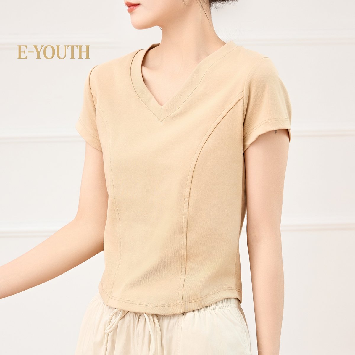 Eyouth 13107 Women’s V-Neck T-Shirt - Soft, Comfortable, and Stylish Top product detail 4